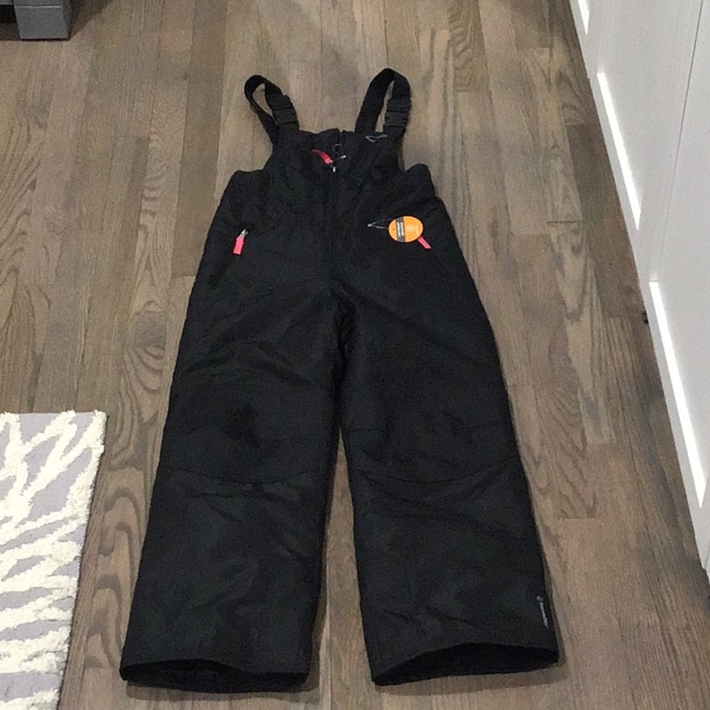 Champion kids black snow pants size M(7-8)